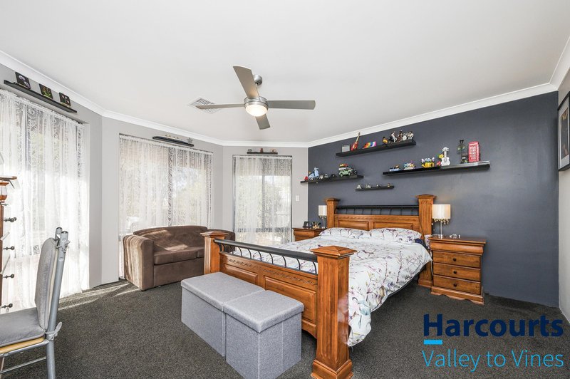 Photo - 5 Ducane Way, Ellenbrook WA 6069 - Image 7