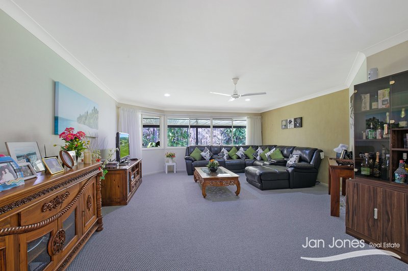 Photo - 5 Duckwood Court, Elimbah QLD 4516 - Image 15