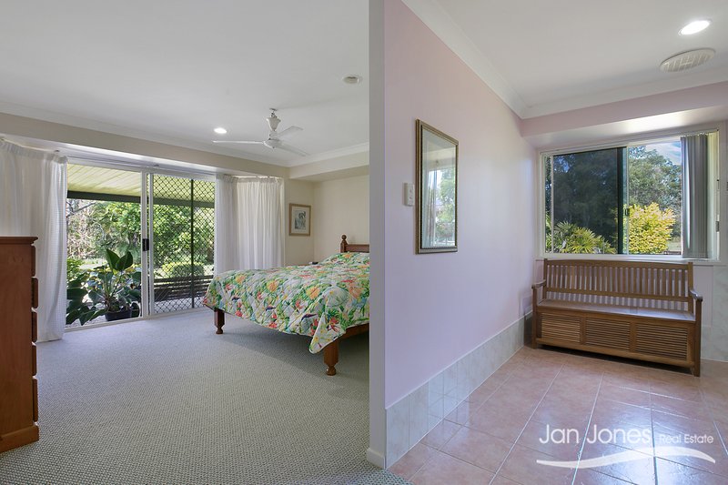 Photo - 5 Duckwood Court, Elimbah QLD 4516 - Image 17