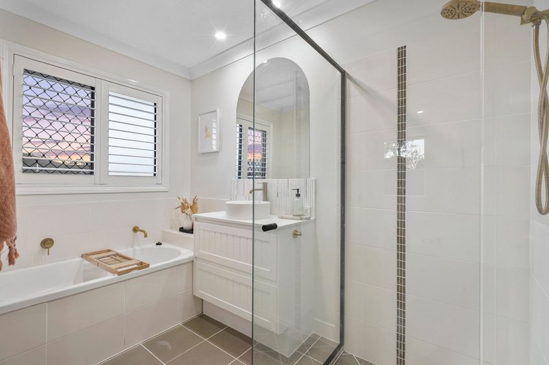 Photo - 5 Dudley Court, Crestmead QLD 4132 - Image 11