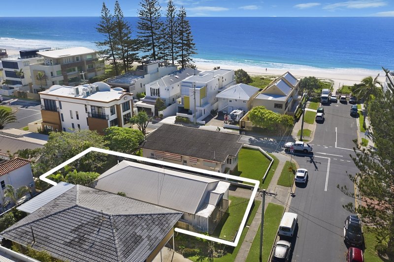 5 Dudley Street, Mermaid Beach QLD 4218