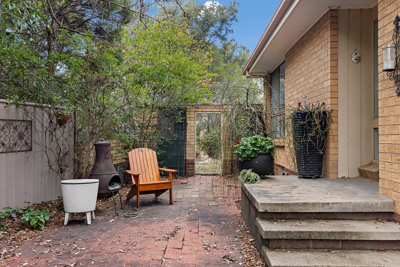 Photo - 5 Duffus Place, Wanniassa ACT 2903 - Image 16