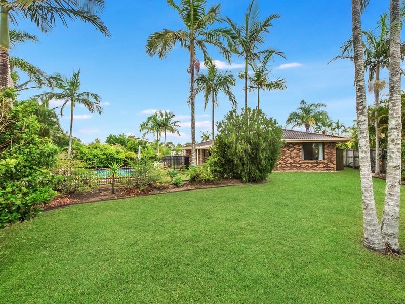 Photo - 5 Dundee Court, Robina QLD 4226 - Image 3