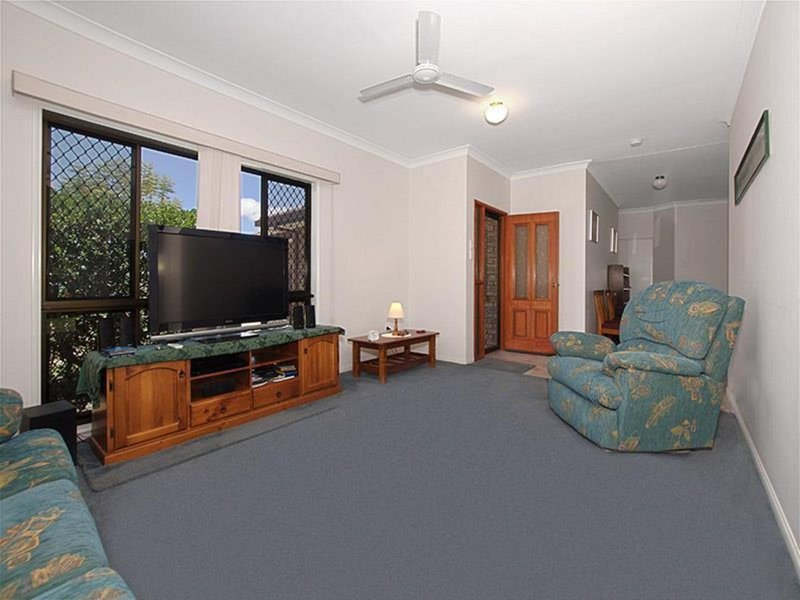 Photo - 5 Eagle Court, Kirwan QLD 4817 - Image 4