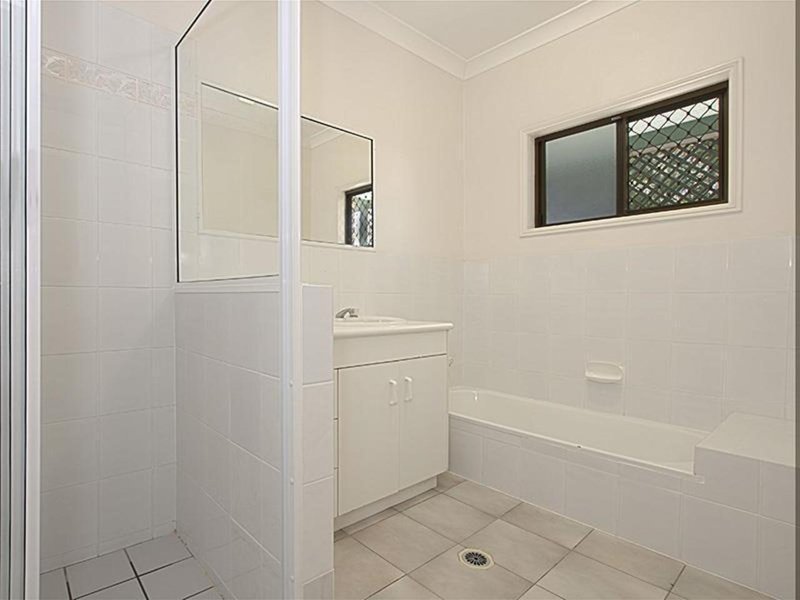 Photo - 5 Eagle Court, Kirwan QLD 4817 - Image 7