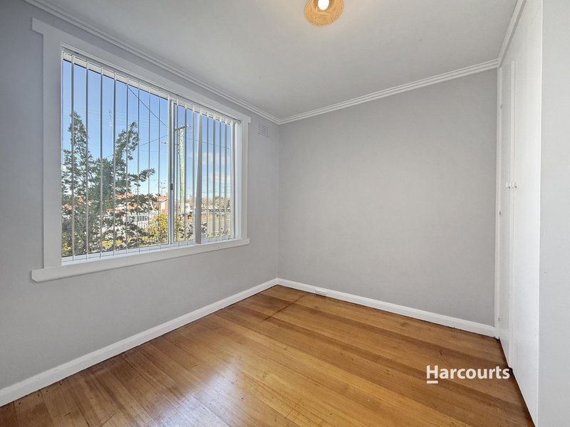 Photo - 5 Eagling Place, Devonport TAS 7310 - Image 6