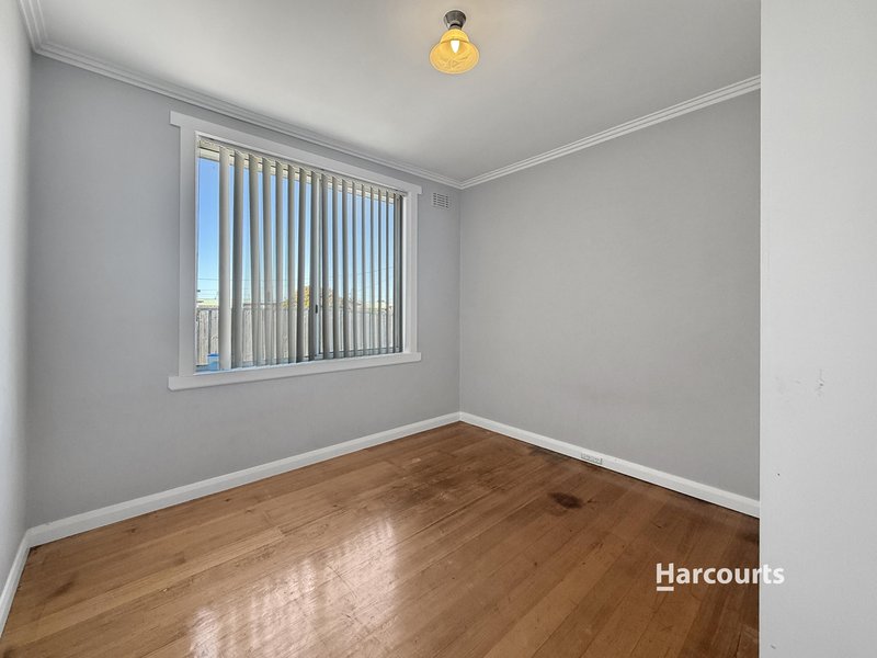 Photo - 5 Eagling Place, Devonport TAS 7310 - Image 8