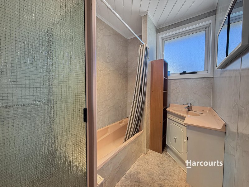 Photo - 5 Eagling Place, Devonport TAS 7310 - Image 9
