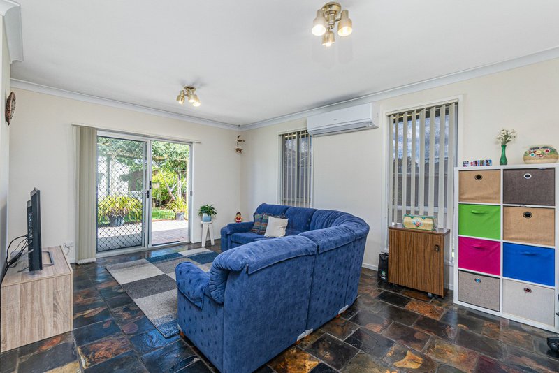 Photo - 5 Easterbrook Place, South Penrith NSW 2750 - Image 5