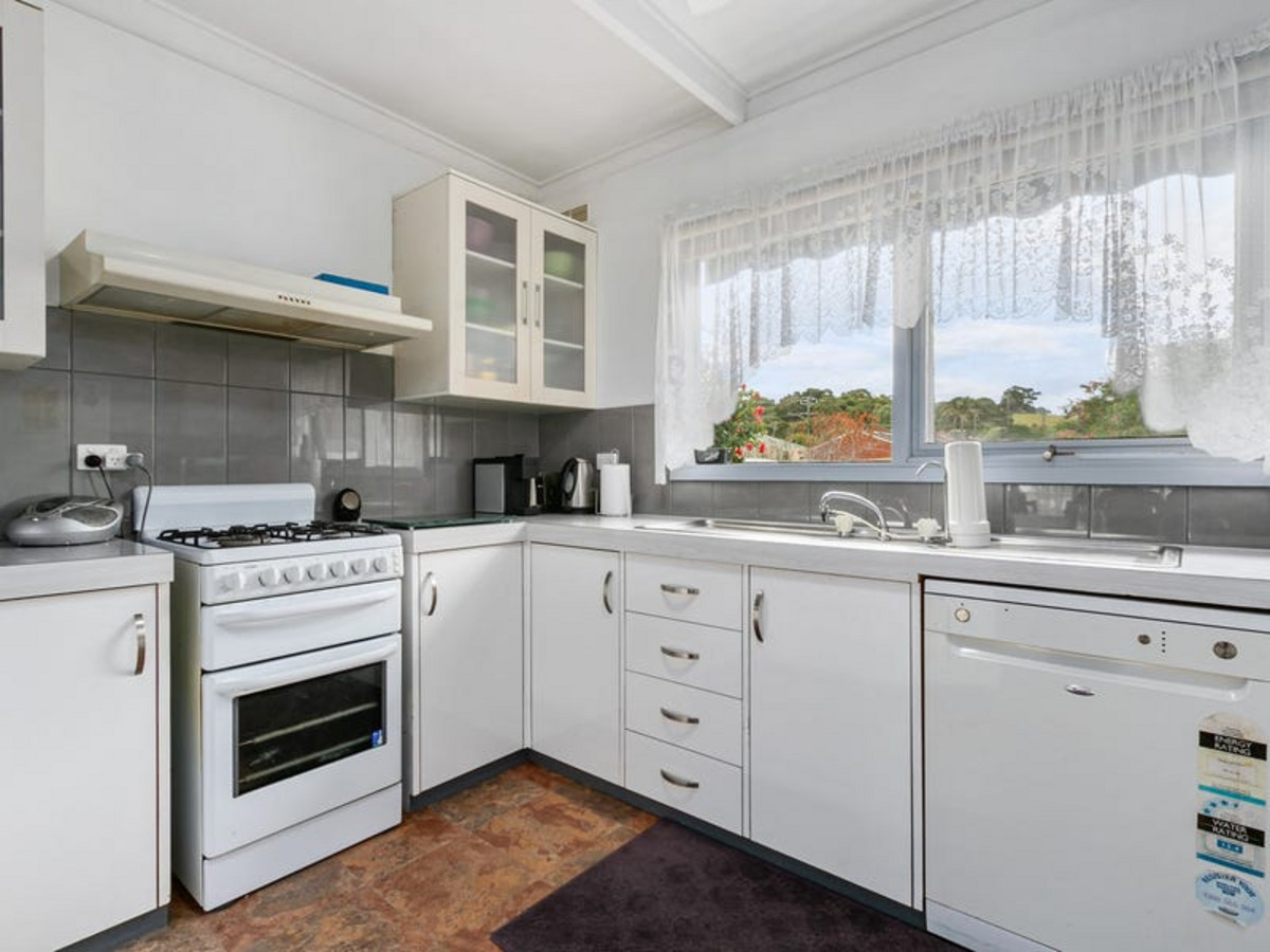 3-bedroom house at 5 Eastern Beach Road, Lakes Entrance, VIC 3909, East Gippsland, Victoria