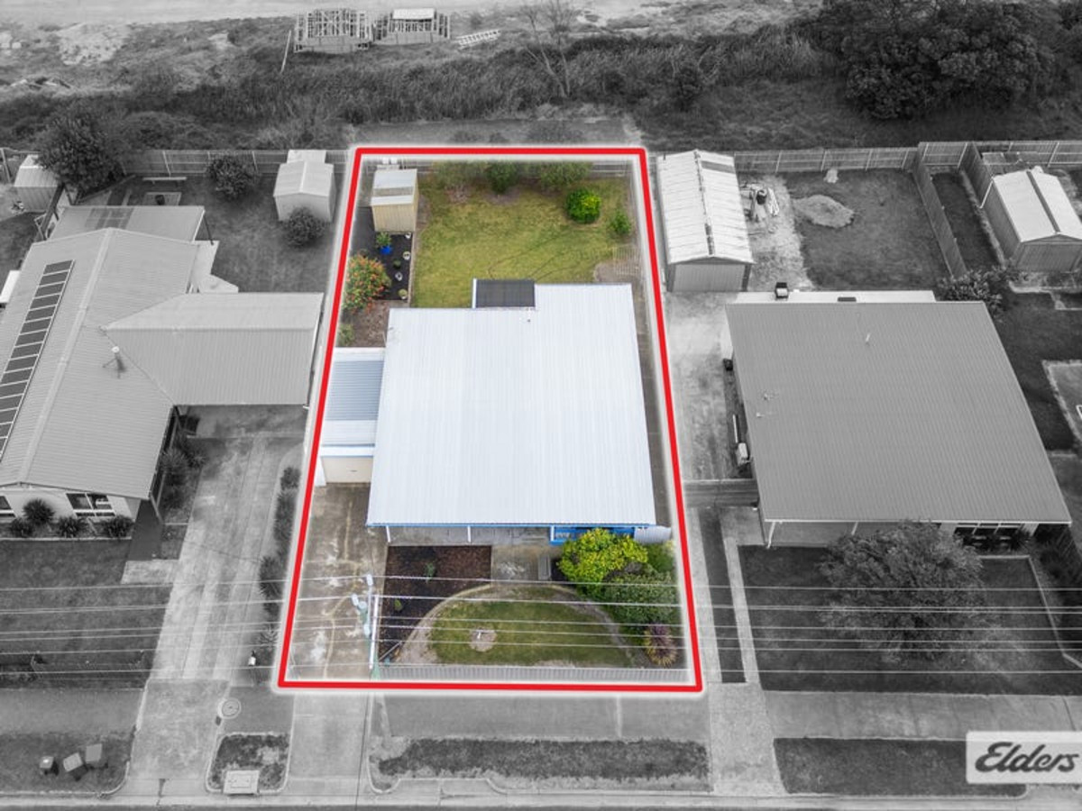 3-bedroom house at 5 Eastern Beach Road, Lakes Entrance, VIC 3909, East Gippsland, Victoria