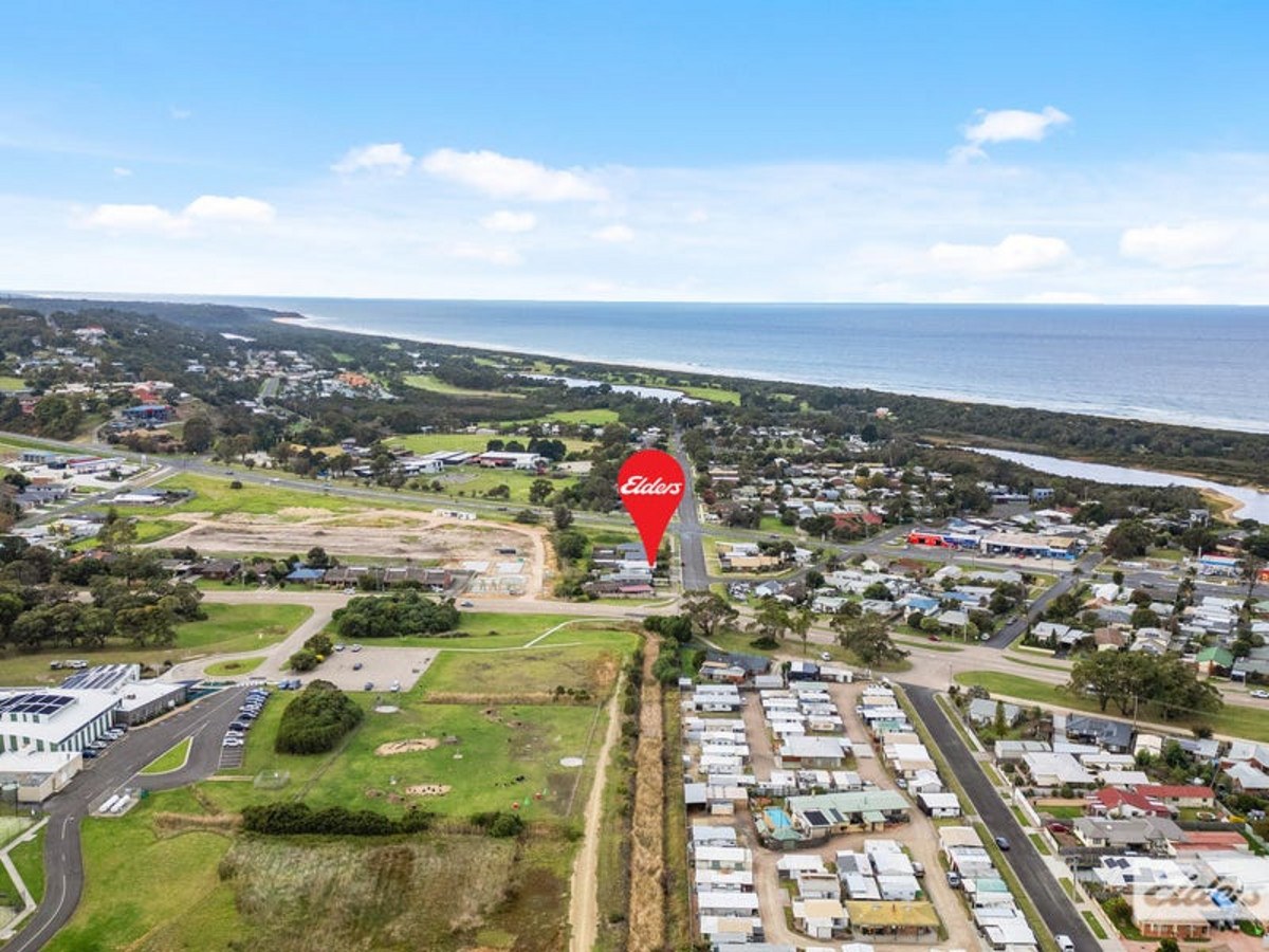 3-bedroom house at 5 Eastern Beach Road, Lakes Entrance, VIC 3909, East Gippsland, Victoria