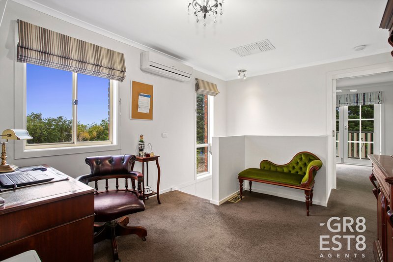 Photo - 5 Eastern Park Square, Narre Warren South VIC 3805 - Image 12