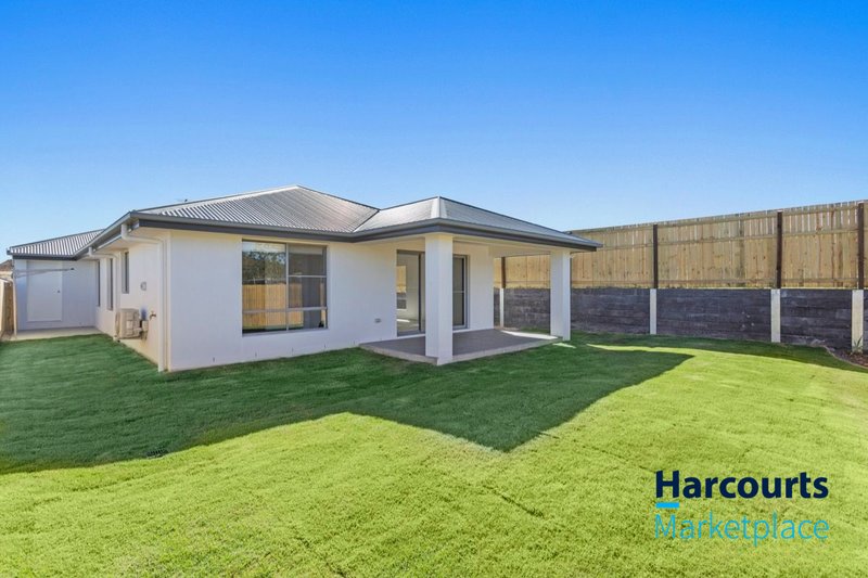 Photo - 5 Eccles Street, South Ripley QLD 4306 - Image 2