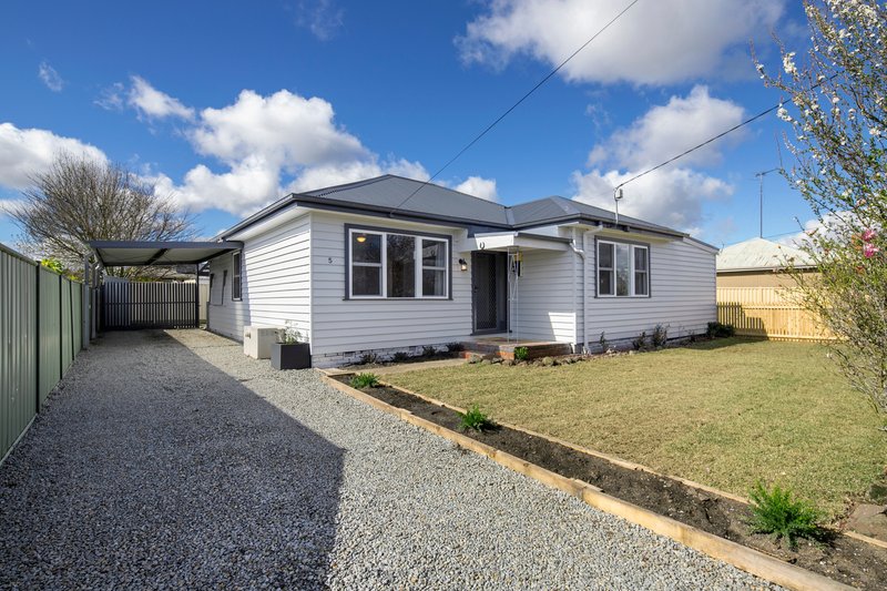 5 Edwards Street, Sebastopol VIC 3356