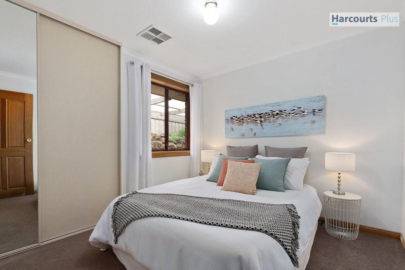 Photo - 5 Egret Court, Hallett Cove SA 5158 - Image 20