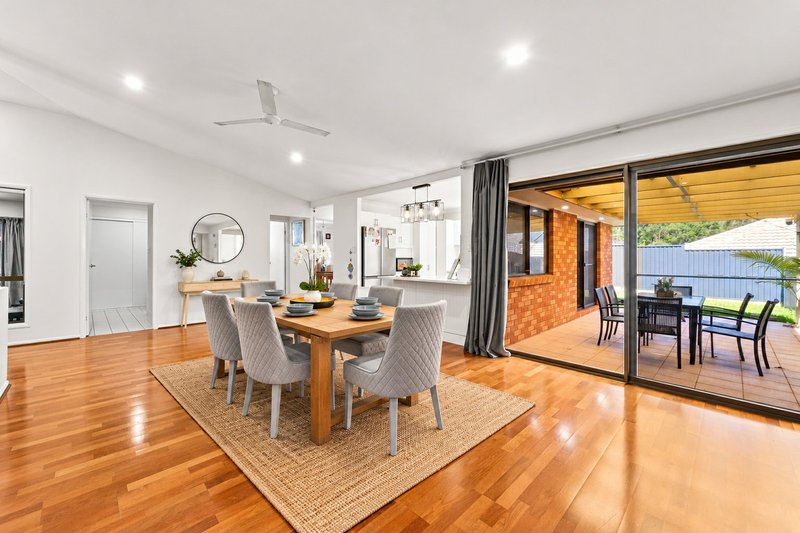 Photo - 5 Eider Close, Forest Lake QLD 4078 - Image 4