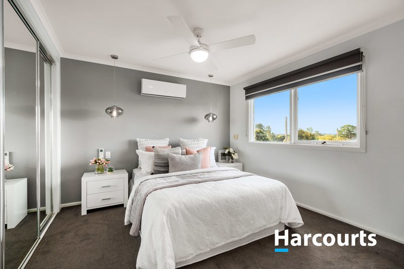 Photo - 5 Eldale Court, Wantirna VIC 3152 - Image 6