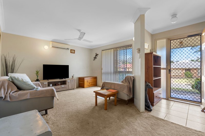 Photo - 5 Eldon Place, Flinders View QLD 4305 - Image 7