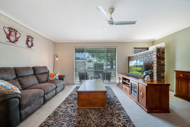 Photo - 5 Eleanor Avenue, Underwood QLD 4119 - Image 5