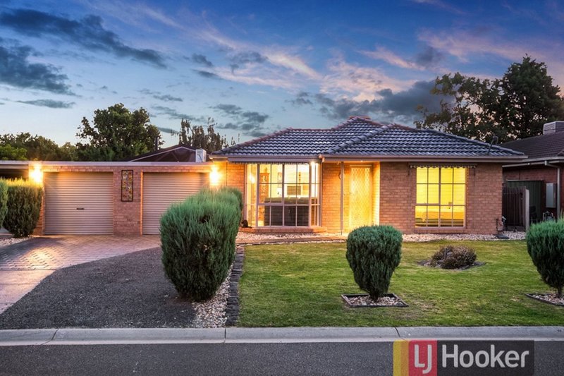 5 Ellindale Close, Hampton Park VIC 3976