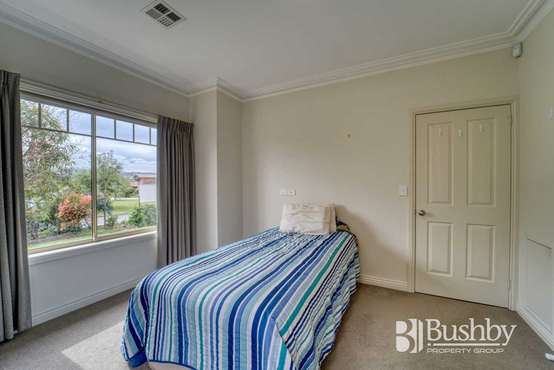 Photo - 5 Elphinwood Square, Newstead TAS 7250 - Image 11