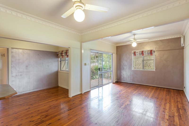 Photo - 5 Elworthy Street, Harlaxton QLD 4350 - Image 9