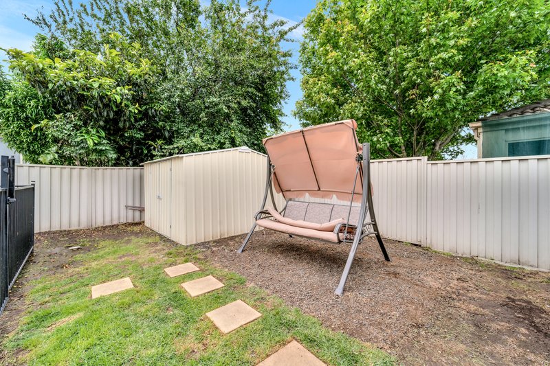 Photo - 5 Emerald Circuit, Craigieburn VIC 3064 - Image 23