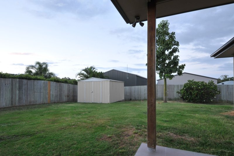 Photo - 5 Endeavour Circuit, Cannonvale QLD 4802 - Image 17