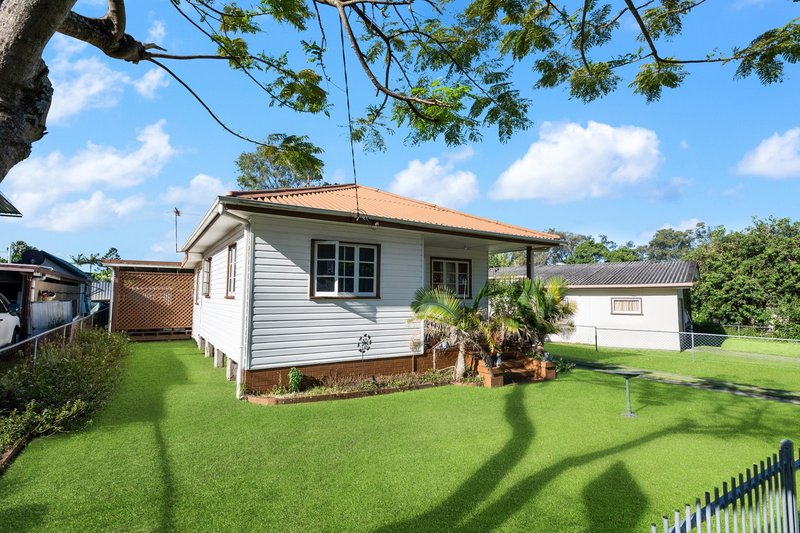 Photo - 5 Endeavour Street, Deception Bay QLD 4508 - Image 2