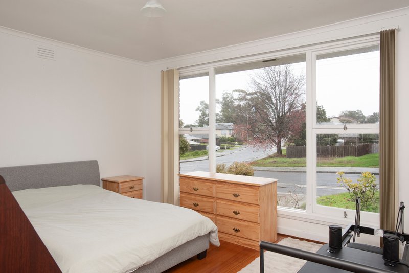 Photo - 5 Essendon Street, Summerhill TAS 7250 - Image 6