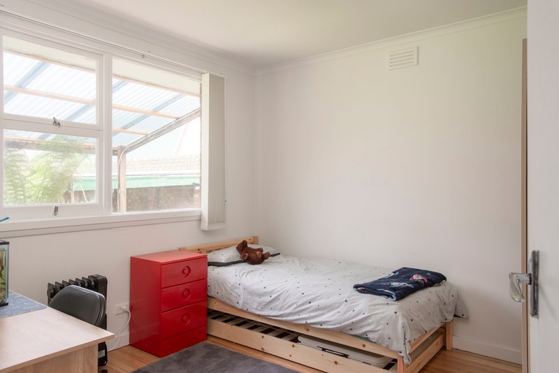 Photo - 5 Essendon Street, Summerhill TAS 7250 - Image 8