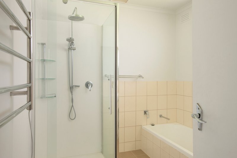 Photo - 5 Essendon Street, Summerhill TAS 7250 - Image 9