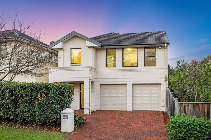 5 Etruscan Court, Glenwood NSW 2768