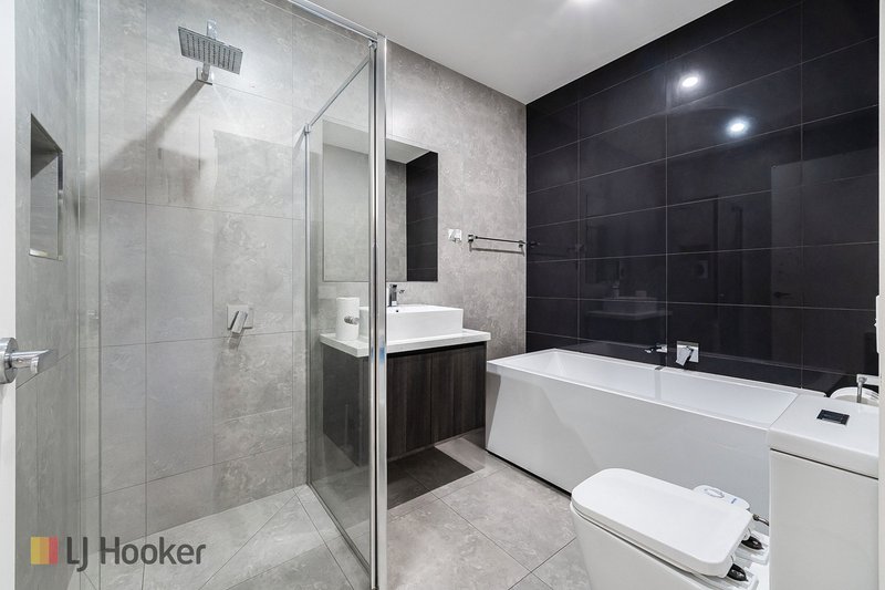Photo - 5 Eulinga Street, Mickleham VIC 3064 - Image 13