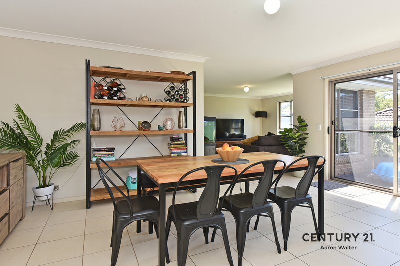 Photo - 5 Eumina Street, Cameron Park NSW 2285 - Image 5