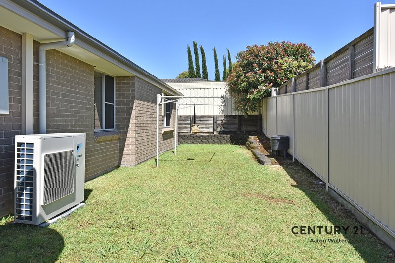 Photo - 5 Eumina Street, Cameron Park NSW 2285 - Image 15