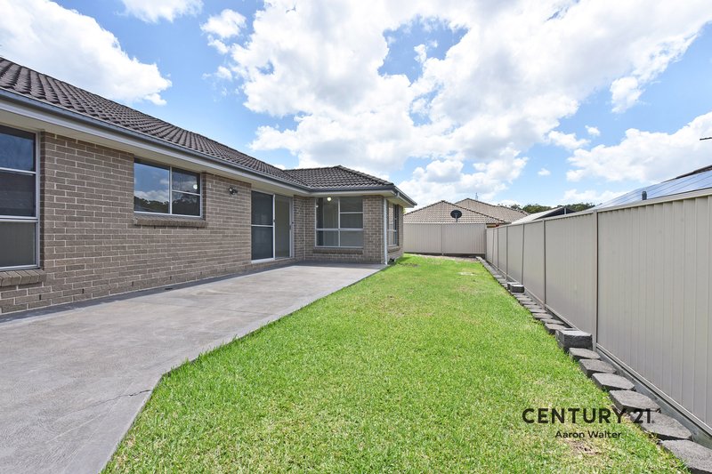 Photo - 5 Eumina Street, Cameron Park NSW 2285 - Image 14