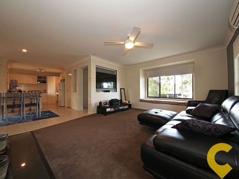 Photo - 5 Evans Court, Murrumba Downs QLD 4503 - Image 3