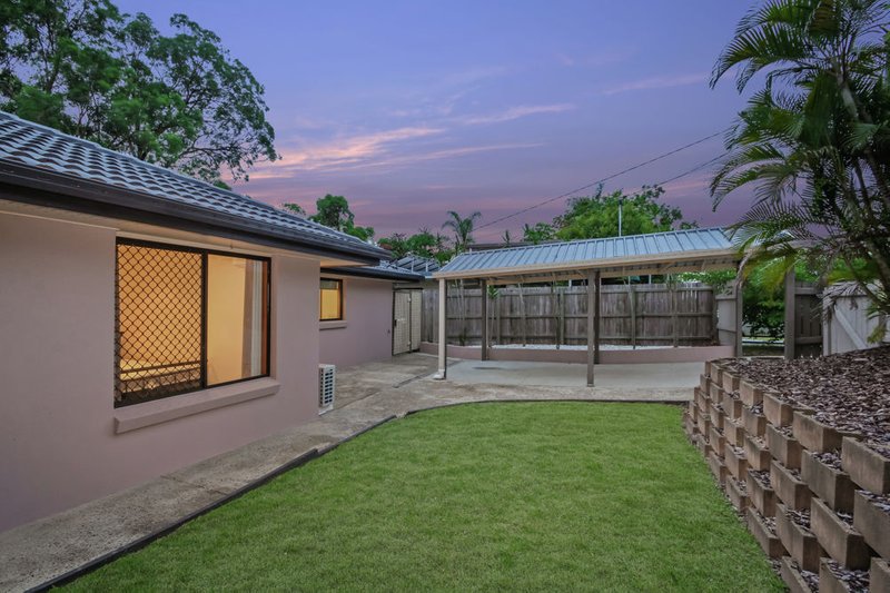 Photo - 5 Eveleigh Street, Arana Hills QLD 4054 - Image 17