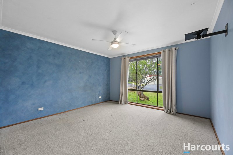 Photo - 5 Eveline Court, Mirboo North VIC 3871 - Image 8