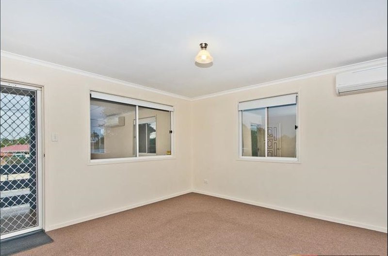 Photo - 5 Eveshan Road, Deception Bay QLD 4508 - Image 3