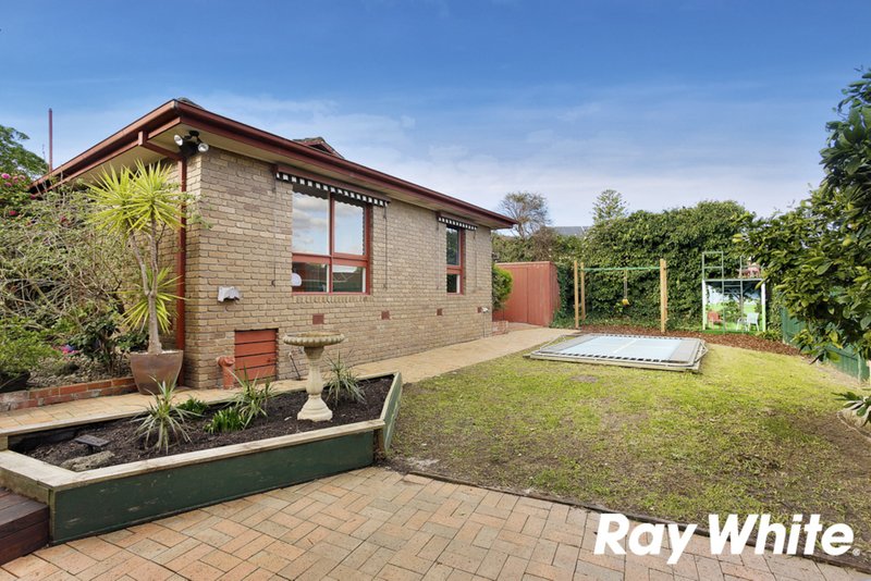 Photo - 5 Exeter Court, Wheelers Hill VIC 3150 - Image 10