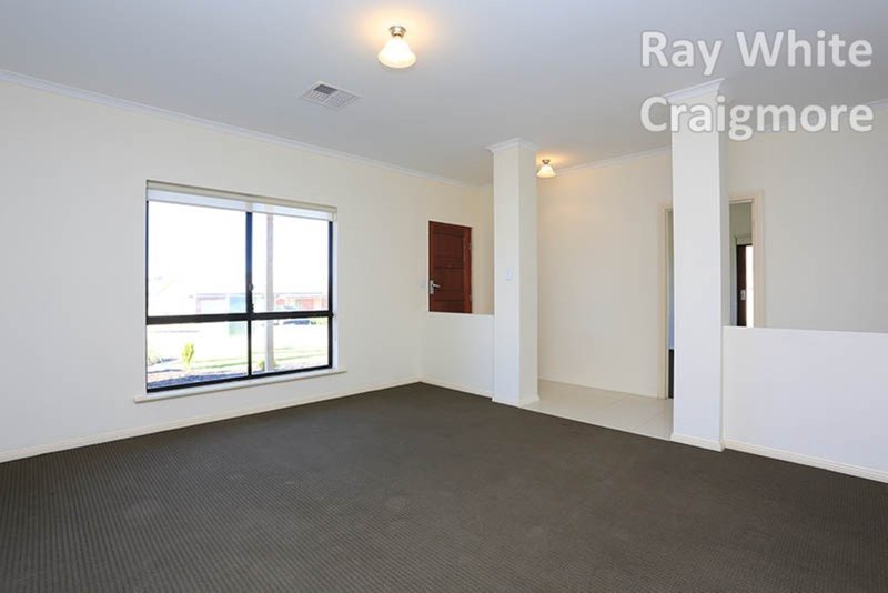 Photo - 5 Exford Boulevard, Craigmore SA 5114 - Image 8