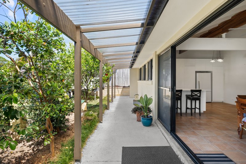 Photo - 5 Exilis Street, Rochedale South QLD 4123 - Image 5