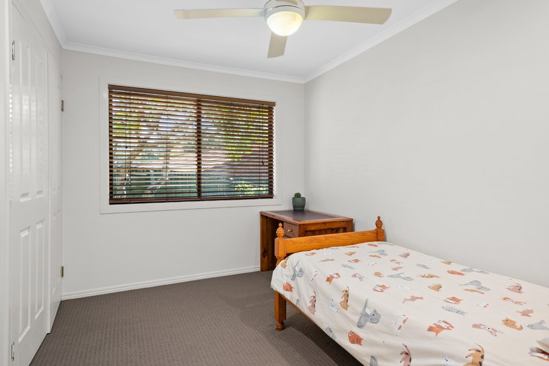 Photo - 5 Exilis Street, Rochedale South QLD 4123 - Image 7
