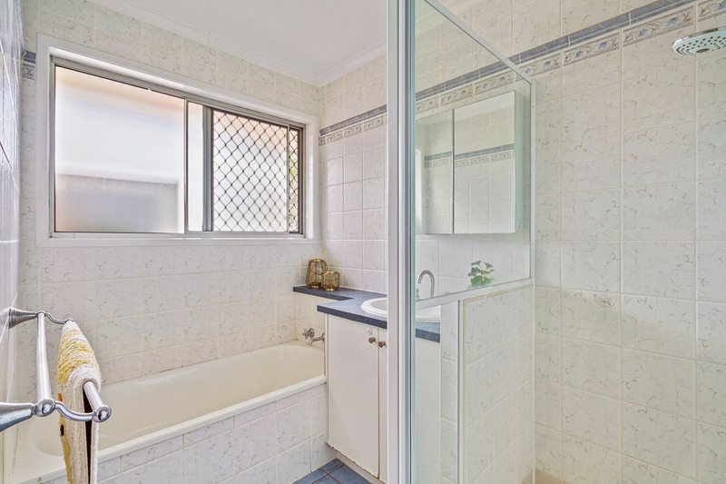 Photo - 5 Eyre Avenue, Petrie QLD 4502 - Image 12