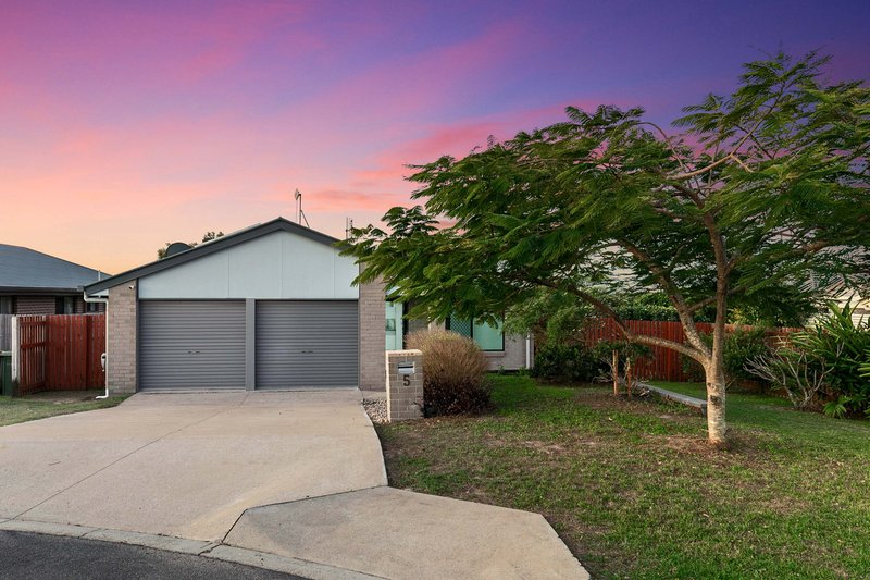 5 Eyre Court, Urraween QLD 4655