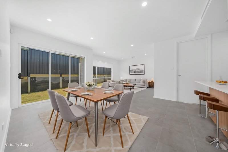 Photo - 5 Fahey Crescent, Appin NSW 2560 - Image 2