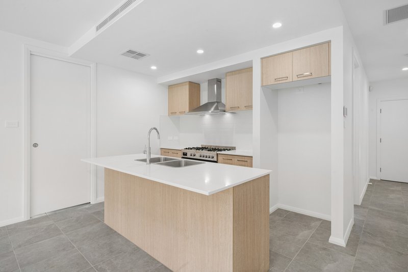 Photo - 5 Fahey Crescent, Appin NSW 2560 - Image 15